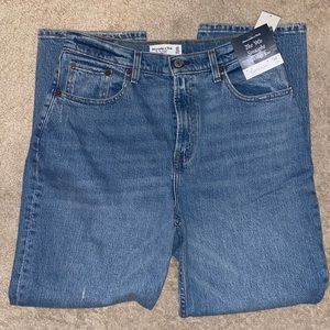 90’s straight ultra high rise Abercrombie & Fitch jeans!